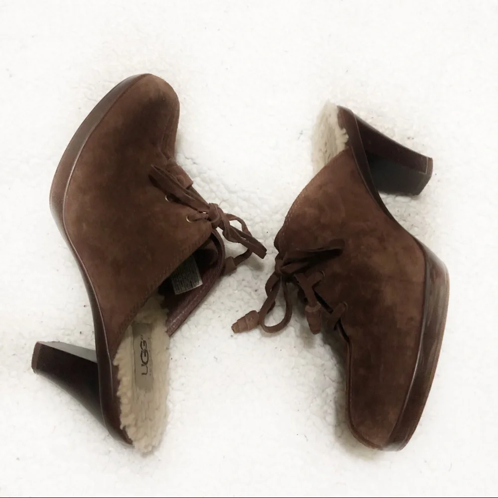UGG browm women’s Platforms‎ shoes Sz 8